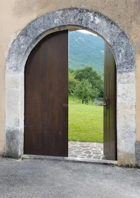 Veneto-Romania Es spielt keine Rolle, wo Sie sich befinden, aber die Taufe und der Output mehrerer Kulturen sind der Schlüssel.